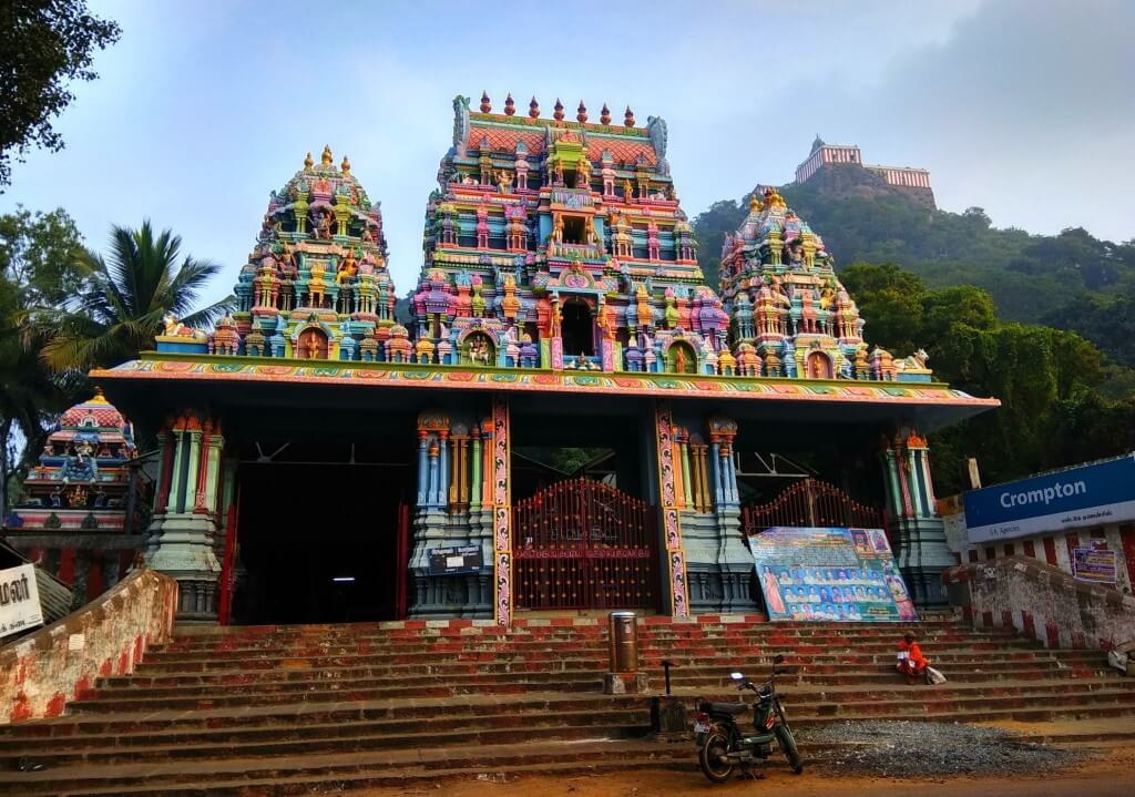 Vedagiriswarar Temple Thirukalukundram Tamil Nadu