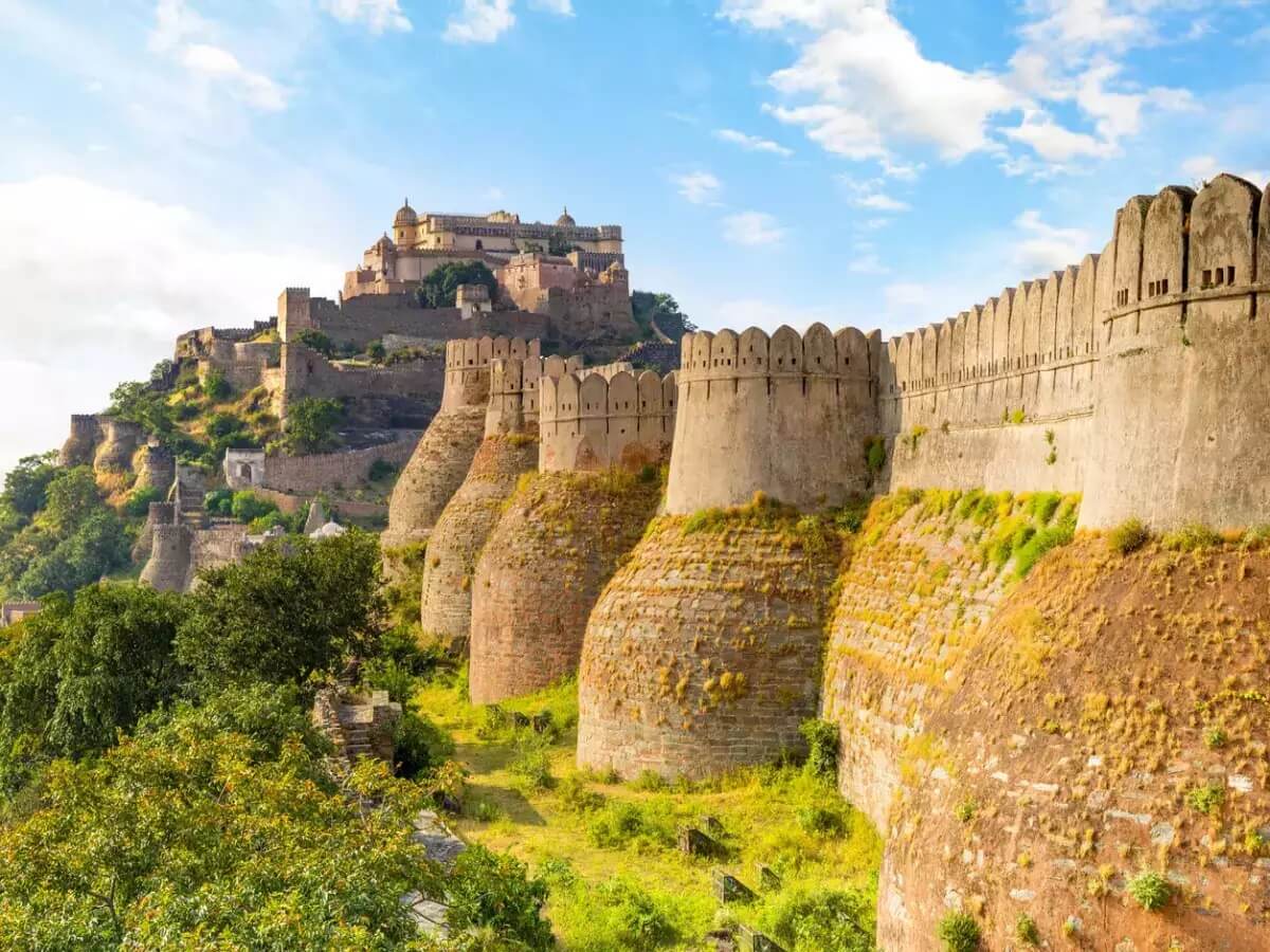 Kumbhalgarh Fort, Rajasthan: An In-depth Exploration of Historic Splendor -  Tusk Travel