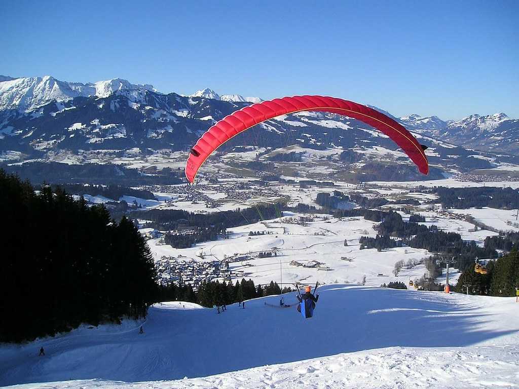 Paragliding in Kufri Shimla