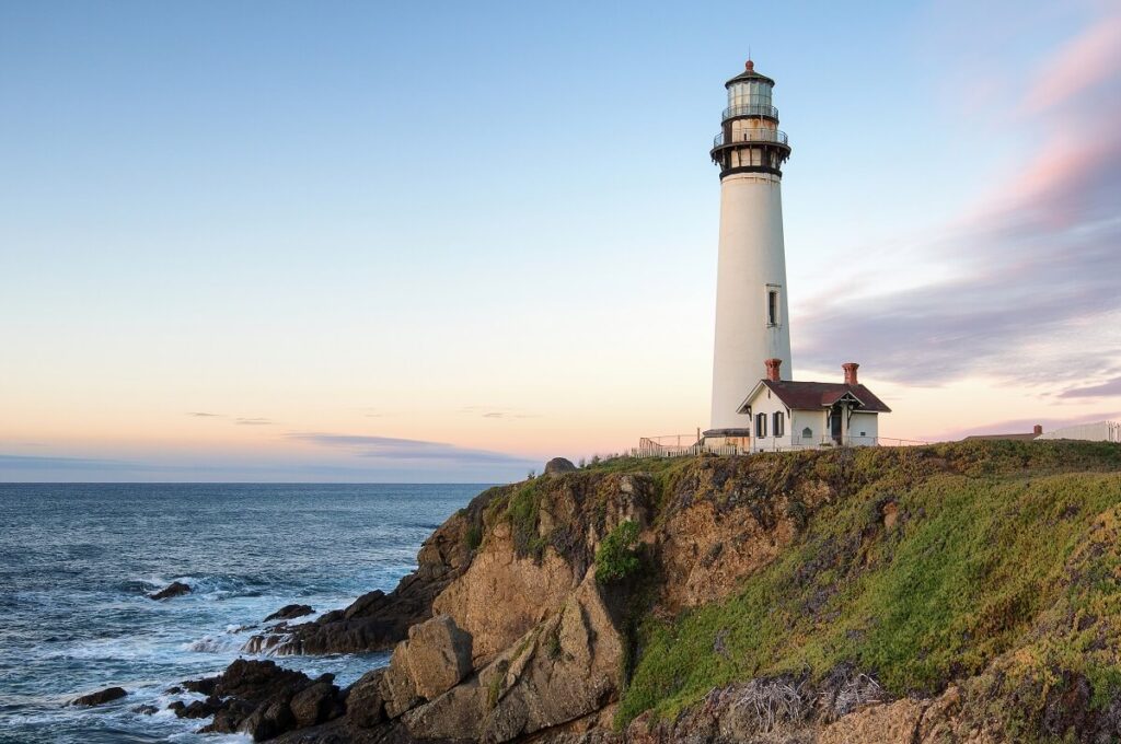 Pigeon Point Lighthouse (California, USA)