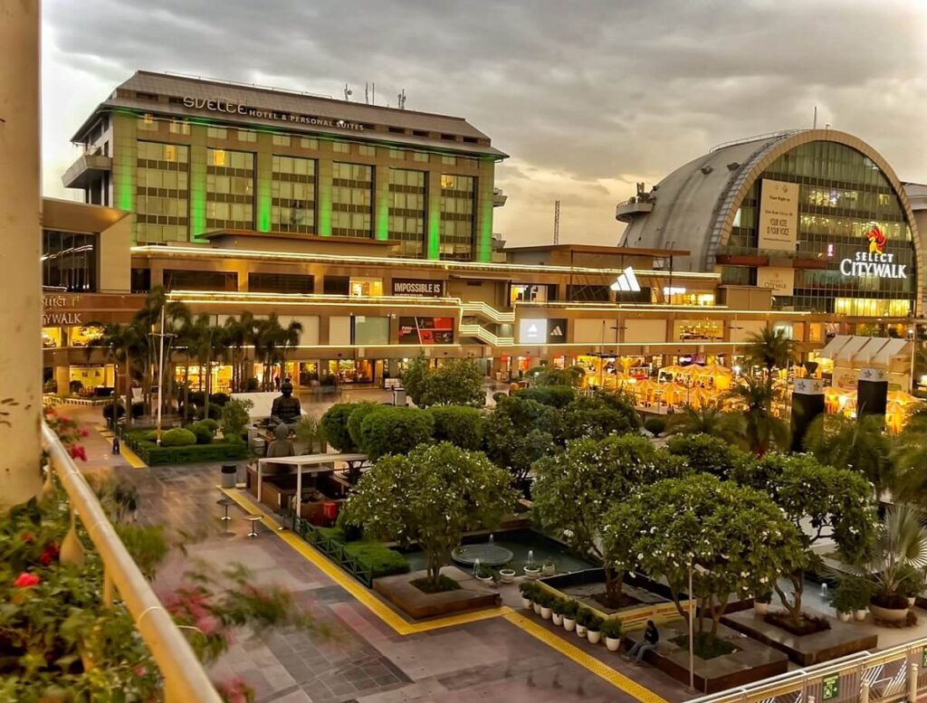 Select City Walk Mall Delhi