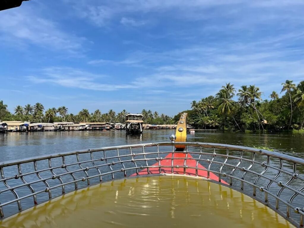 Punnapra Vayalar Lake Kerala