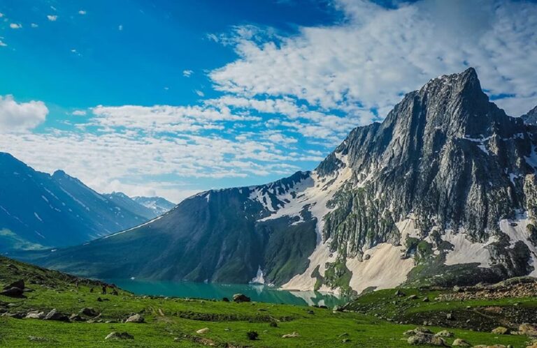 Hill Stations to Visit in India in December