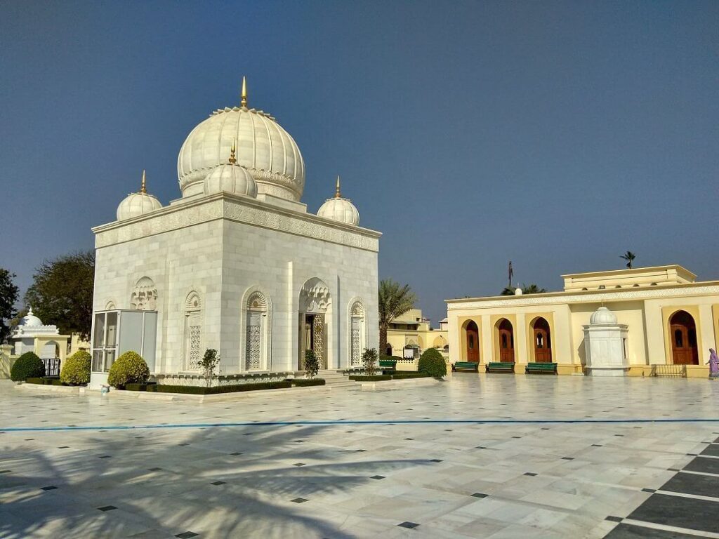 Mazar-e-Noorani Mandvi Gujarat