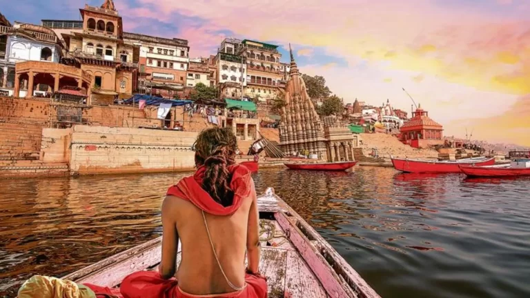 When to Visit Varanasi: A Month-by-Month Guide for the Ideal Experience