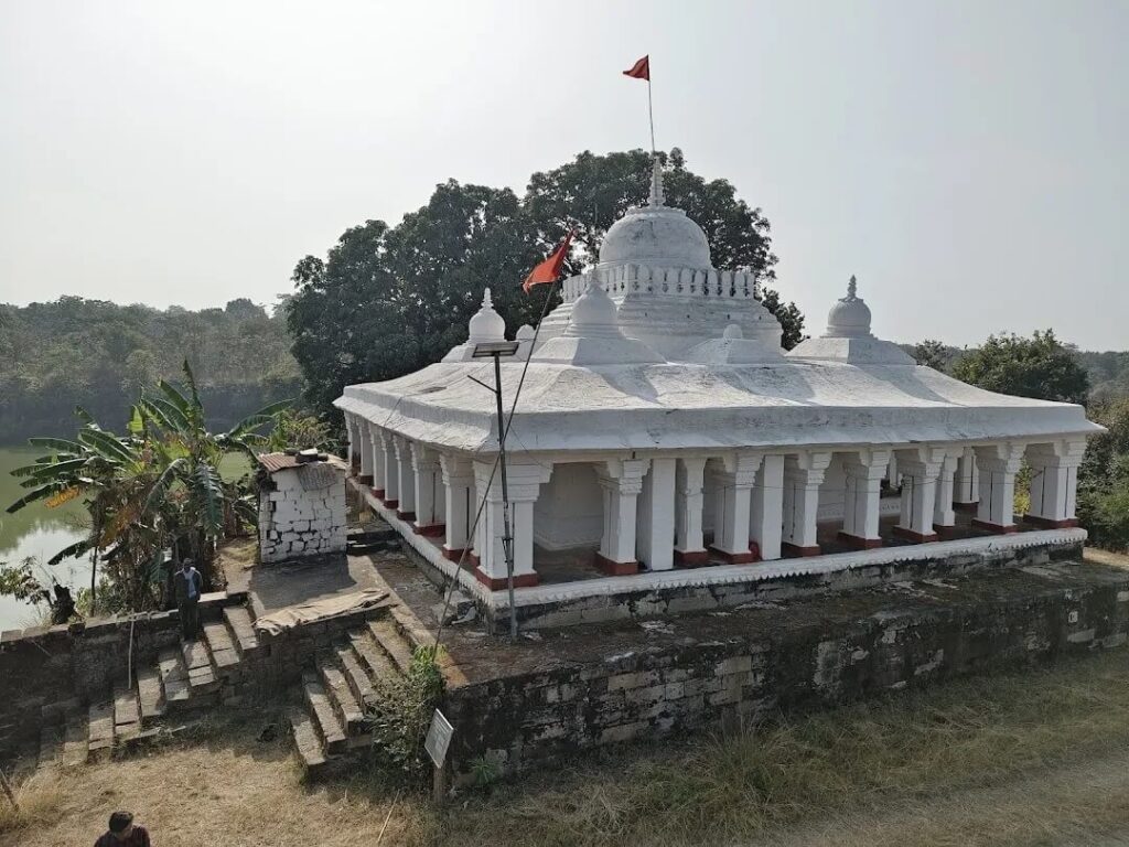 Bandhavdeesh Temple Bandhavgarh Madhya Pradesh