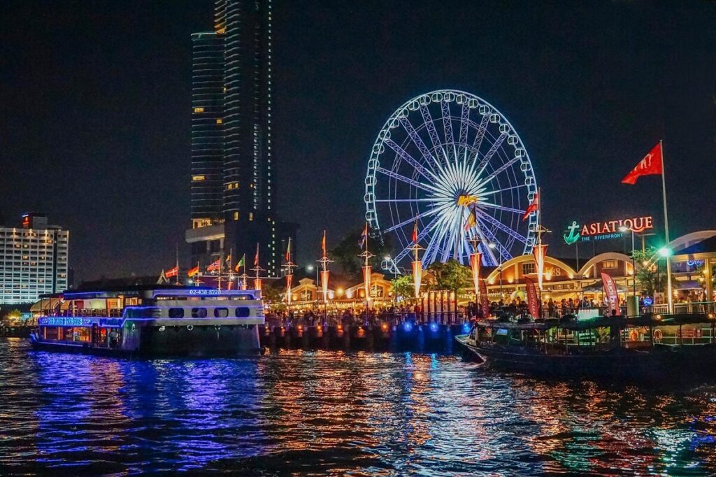 Asiatique The Riverfront, Mall Bangkok Thailand