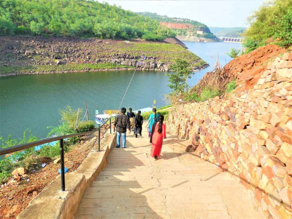 Pathala Ganga, Srisailam, Andhra Pradesh