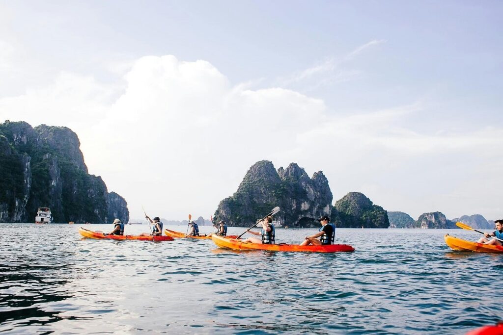 Kayaking in Lan Ha Bay Vietnam