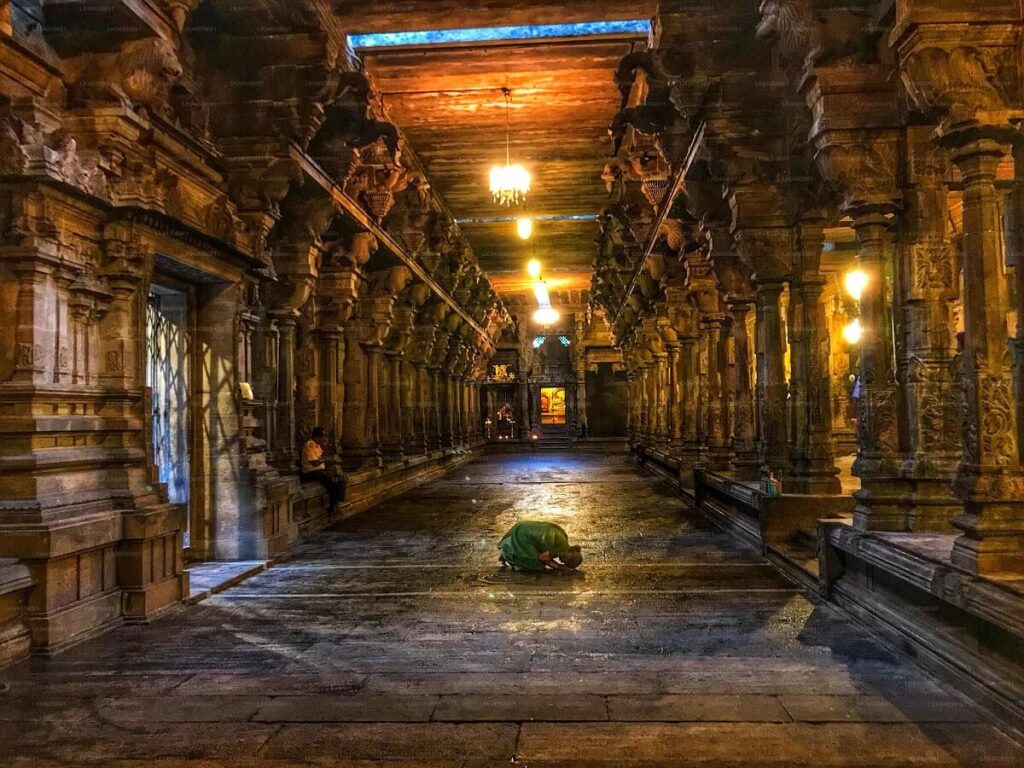 Sri Ponnambalawaneswaram Kovil Colombo Sri Lanka