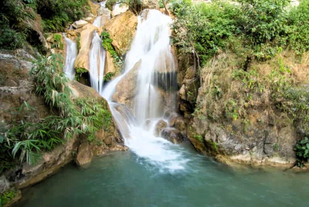 Bhagsu Waterfall
