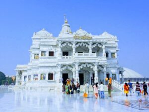 Opening and Closing Time of Prem Mandir