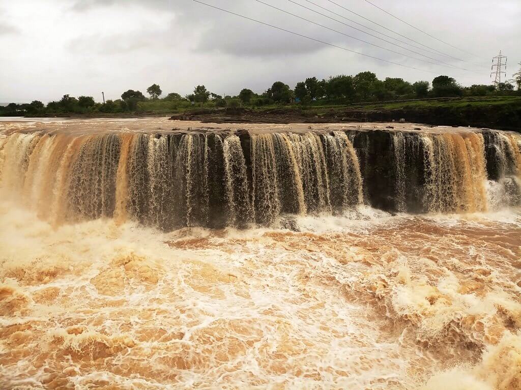 Someshwar (Dudhsagar) Waterfall Nashik