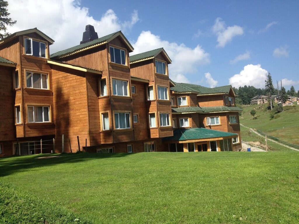 Hotel Green Heights, Gulmarg Kashmir