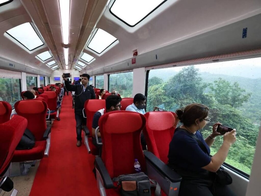 Mumbai - Pune Vistadom Train