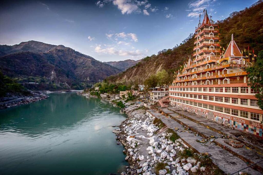 Places to Visit Near Rishikesh in October