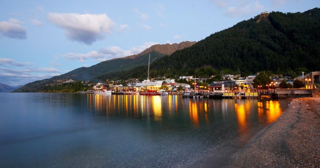 Lake Wakatipu Queenstown, New Zealand