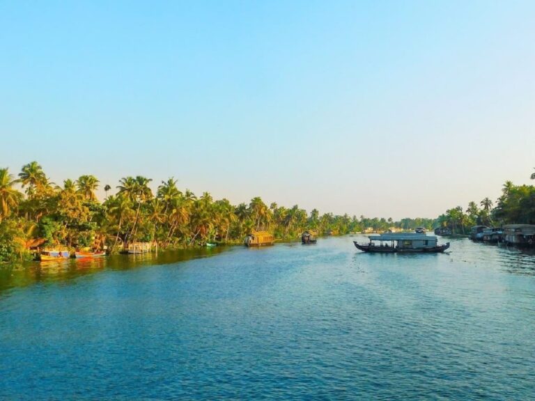 Best Time to Visit Kumarakom