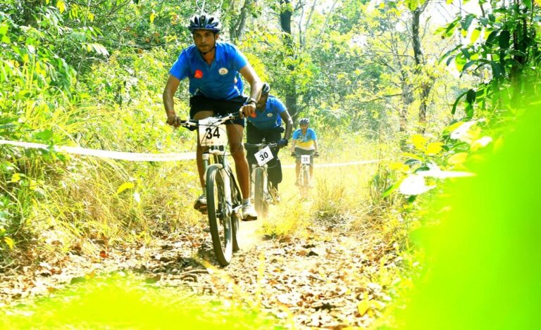 Kerala Events Feb-Mar Surfing, Paragliding & Cycling