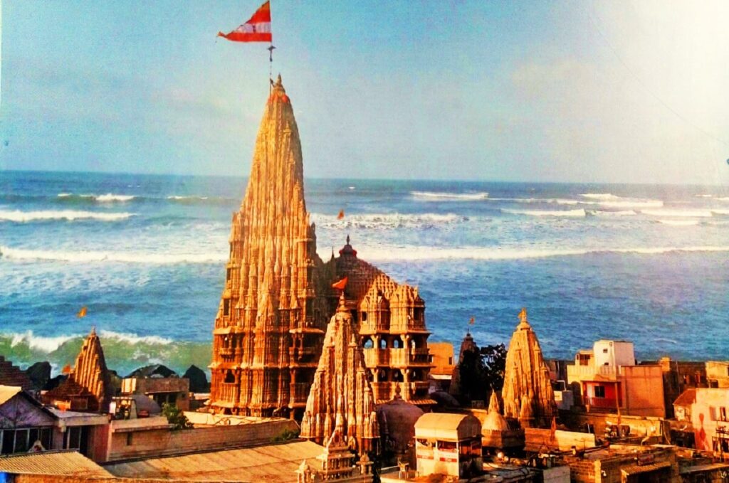How to Reach Dwarkadhish Temple