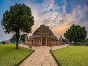 How to Reach Sanchi Stupa