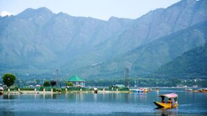 Best Time to Visit Srinagar | Temperature Weather & Seasons