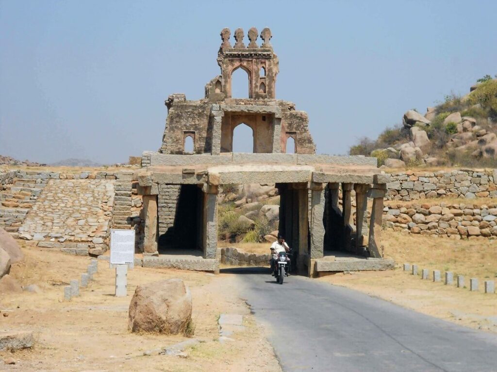 How to Reach Hampi