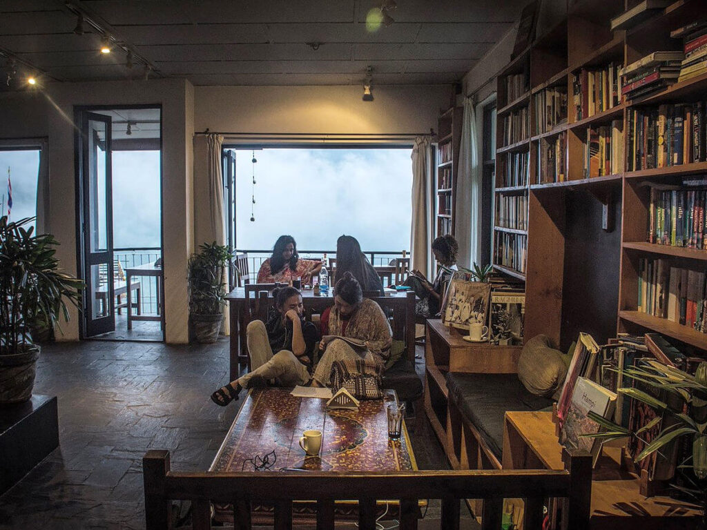 Illiterati Café, Dharamshala