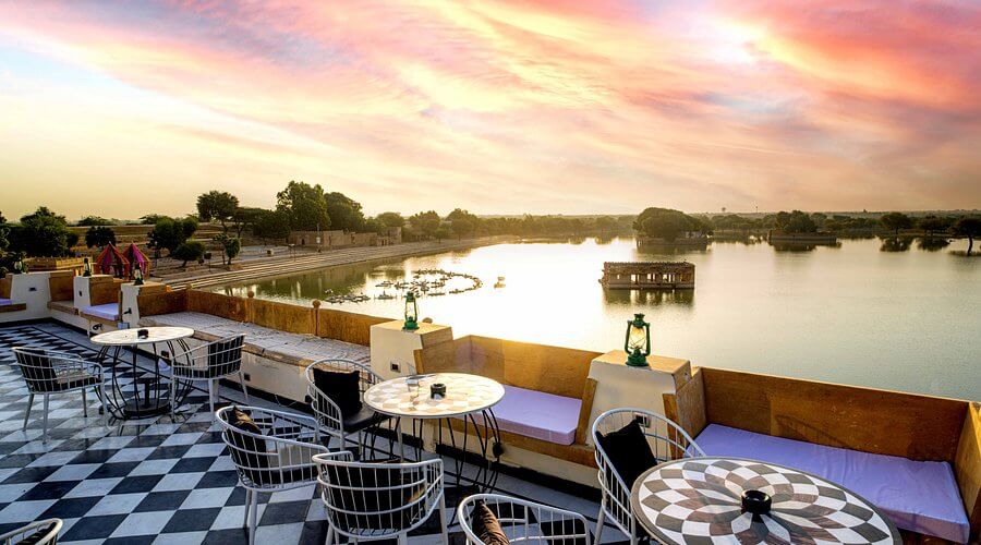 Where to Eat Near Gadisar Lake