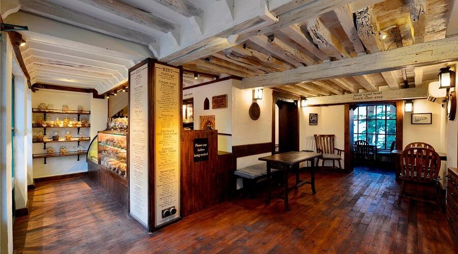 Landour Bakehouse, Mussoorie