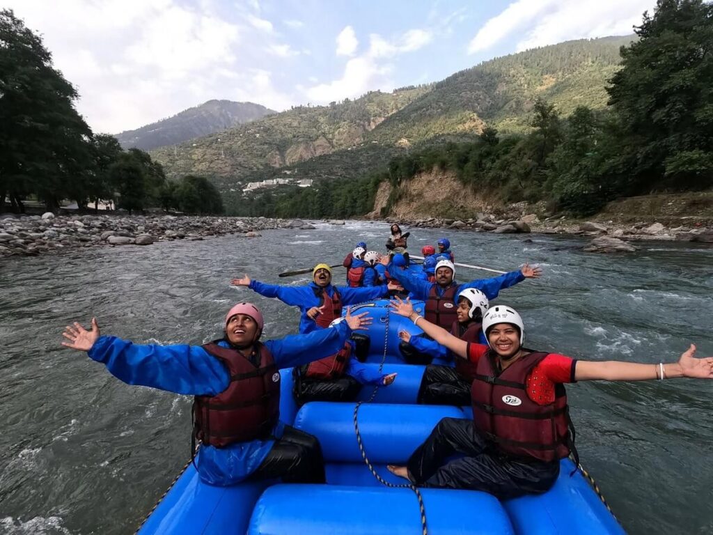 River Rafting Sainj