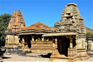 10 Most Famous Temples in Udaipur – A Divine Exploration of the City of Lakes