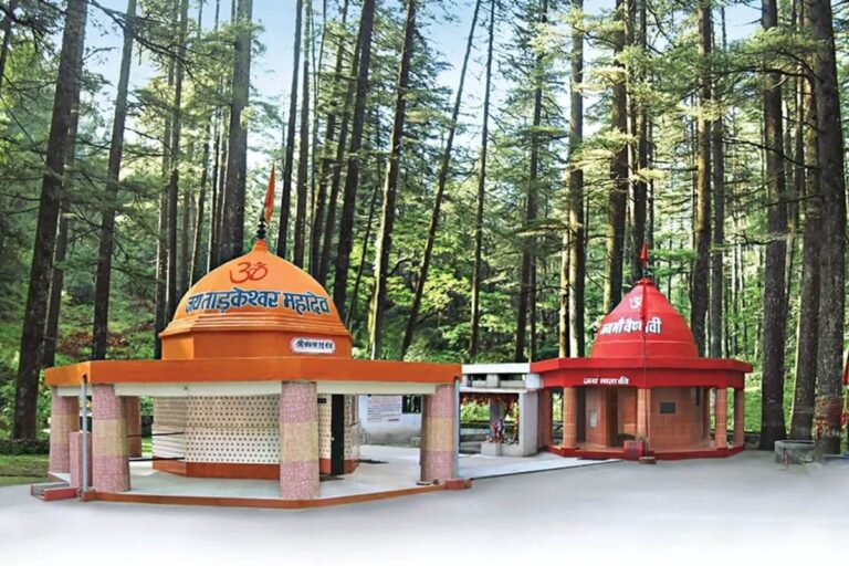 Places to Visit near Lansdowne in June