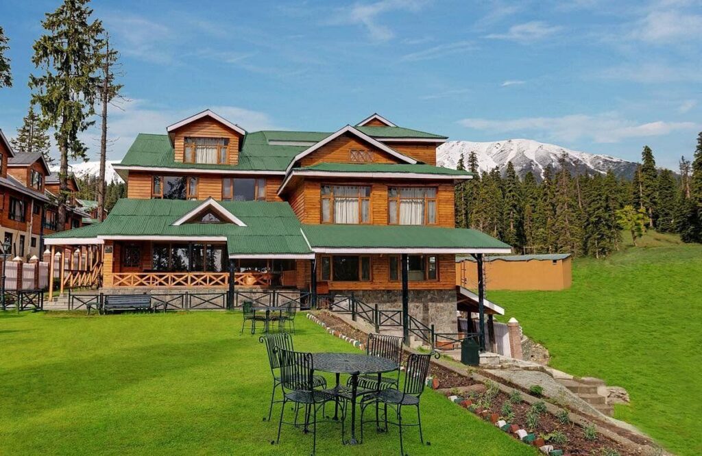 Hotels in Gulmarg