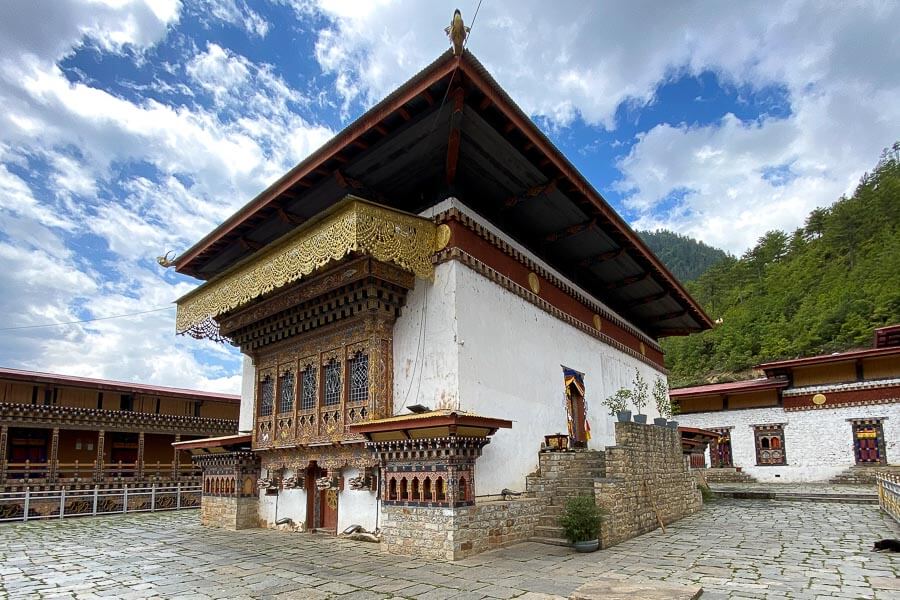 Lhakhang Karpo Paro