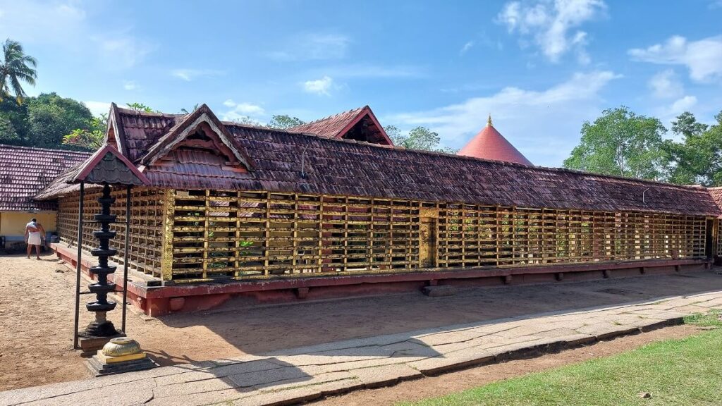 Navaikulam Sree Sankaranarayana Temple Varkala
