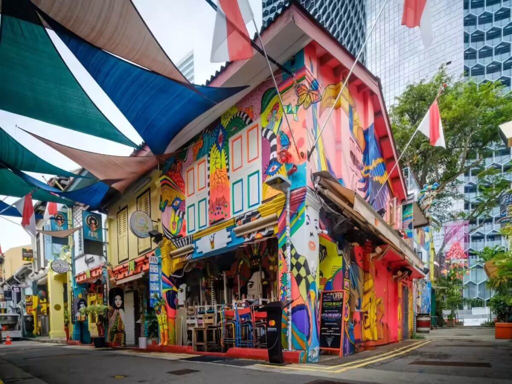 Street Art Walk in Kampong Glam Singapore