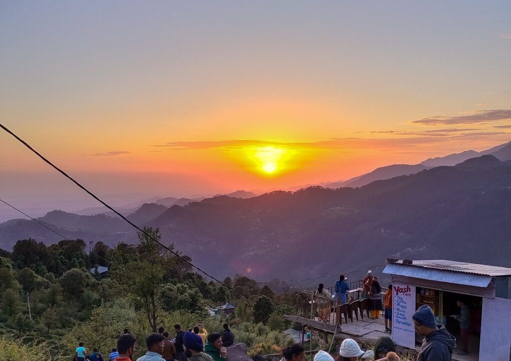 Naddi Sunset Walk for Dhauladhar Views