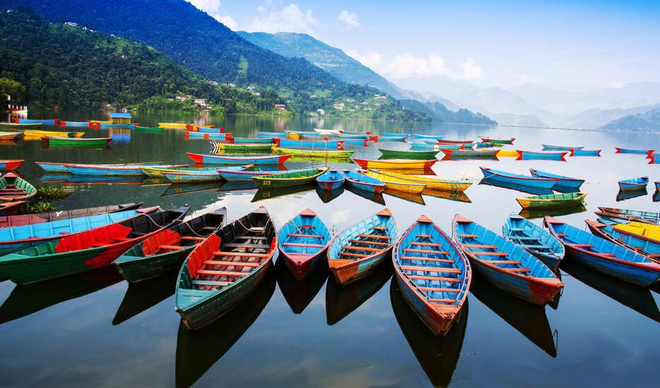phewa lake pokhara trip