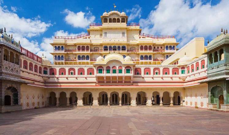 City Palace, Jaipur 【 History, Entrance Fee, Timing, How to Reach