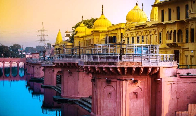 Detailed itinerary of the Uttar Pradesh Religious Tour