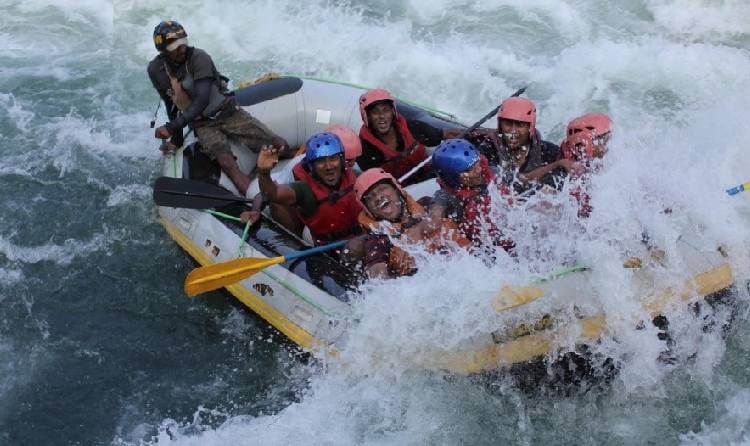 rishikesh camping rafting trip