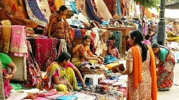 Private Guided Shopping Tour in Delhi