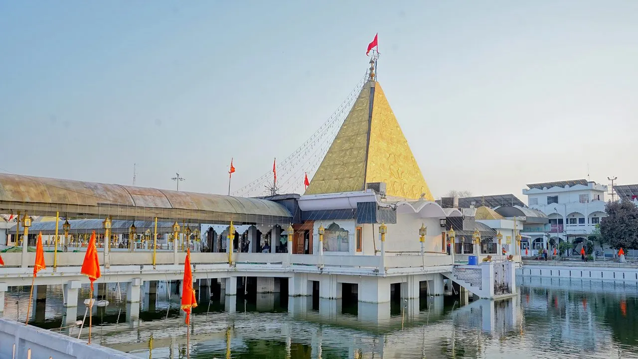 Jalandhar Tours – Devi Talab Mandir, Wonderland & Punjabi Culture