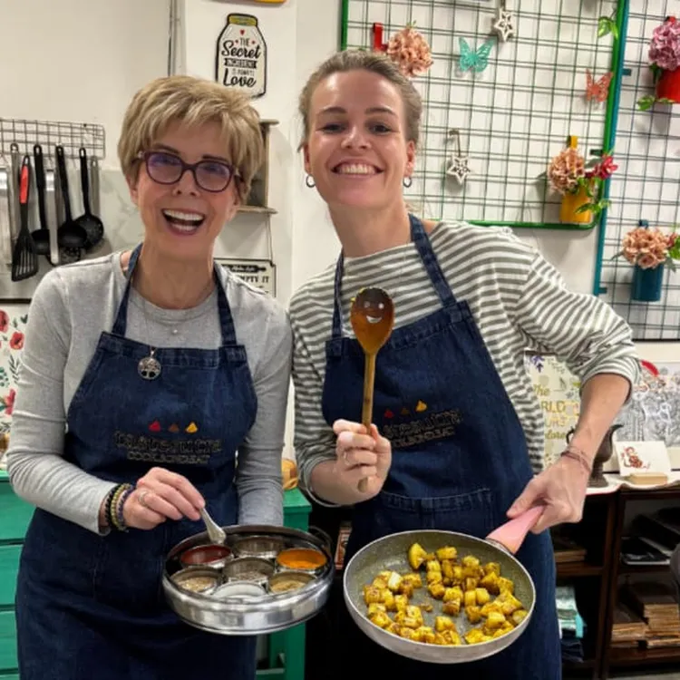 3 Days – Agra Taj Mahal Tour With Culinary Cooking Class photo 1