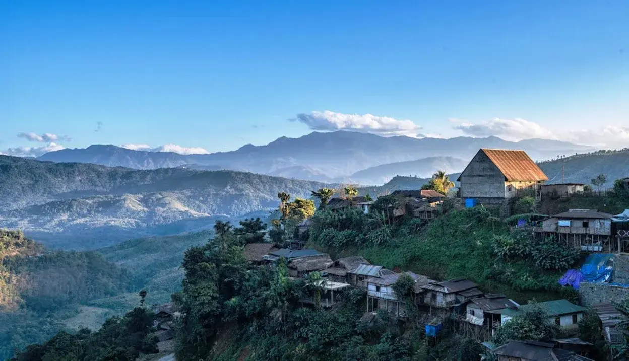 5 Days Mon & Longwa Village Tour photo 2