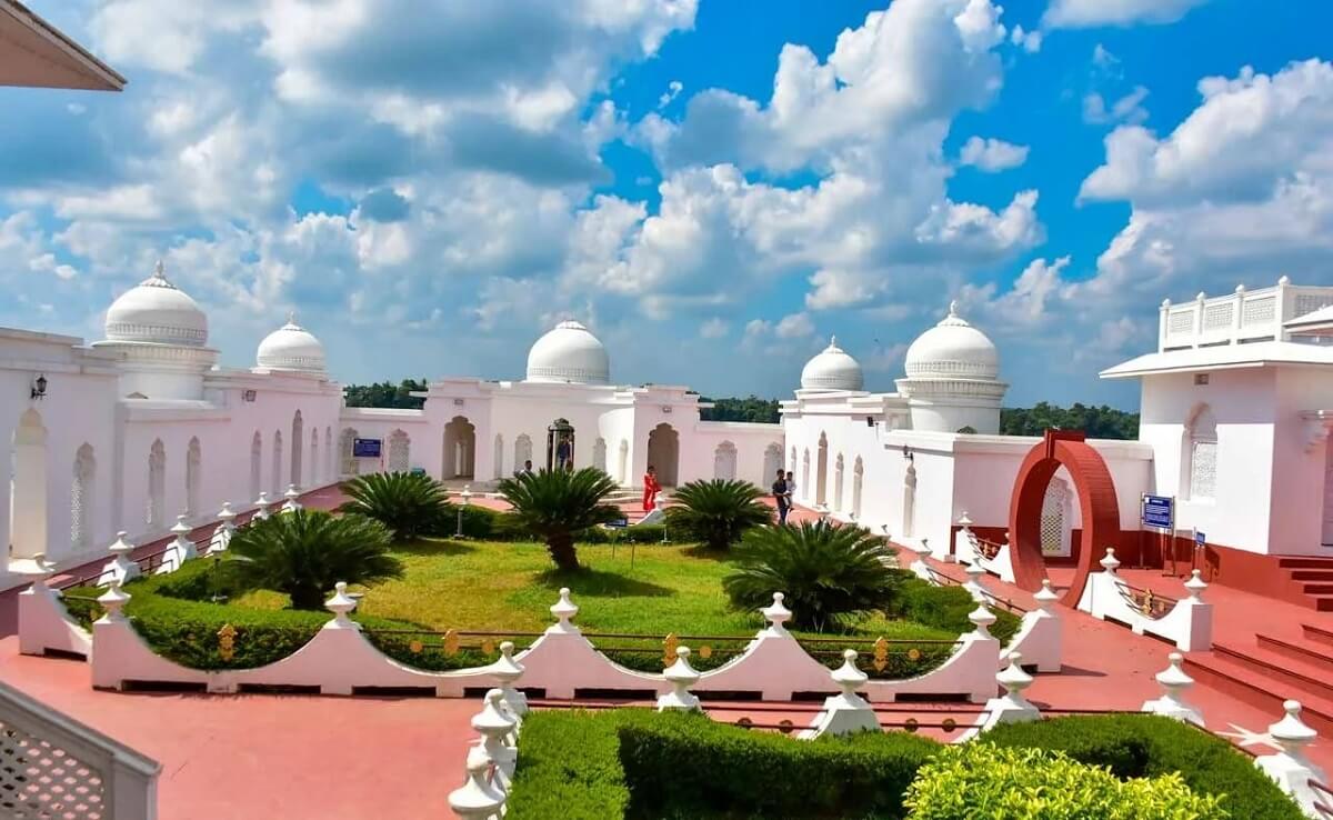 Neermahal water palace on Rudrasagar Lake in Tripura