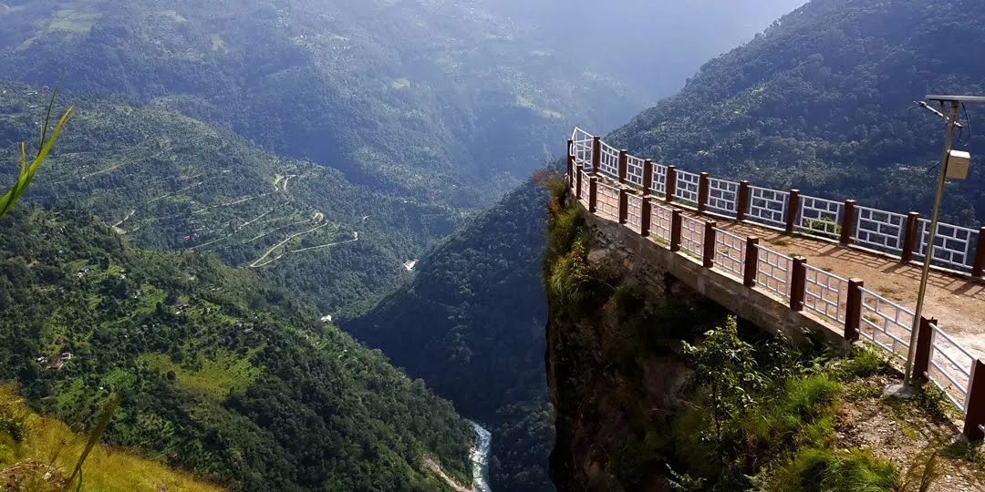6 Days Ravangla Borong Yuksom and Pelling Tour