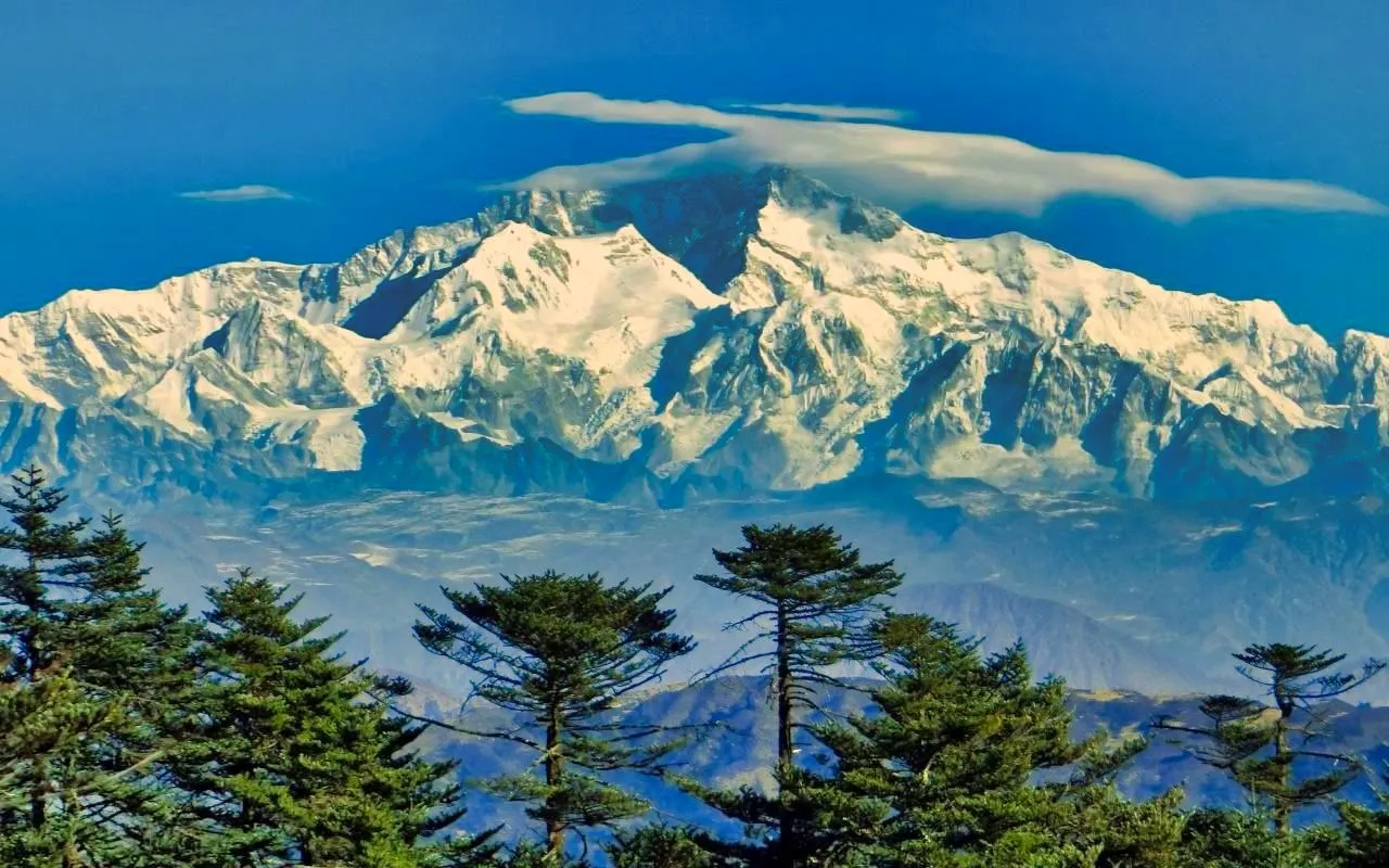 7 Days Uttarey Barsey Rhododendron Sanctuary and Namchi Tour