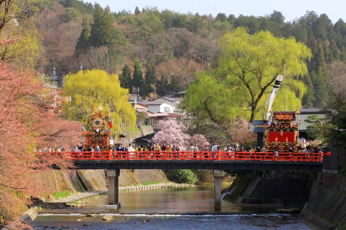 12 Days Japan Alps Kyoto Hiroshima and Osaka Tour